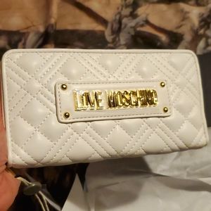 Love Moschino White w/ goldtone metal embellishments Large Zip around Wallet